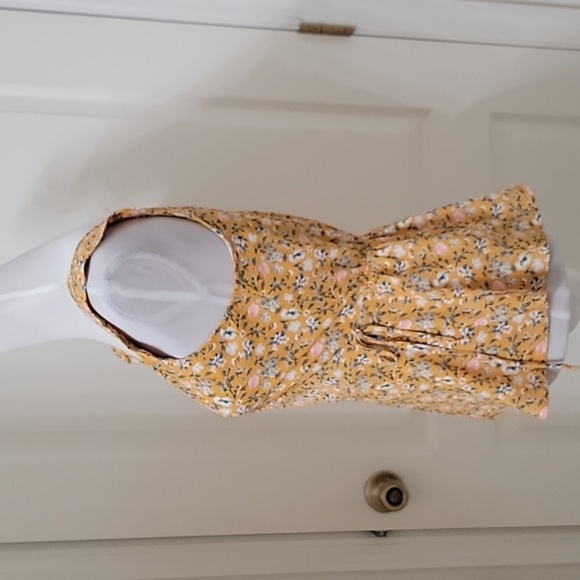 Monteau Size S Yellow Blue and White Floral Faux Wrap Peplum Sleeveless Blouse - Picture 3 of 12